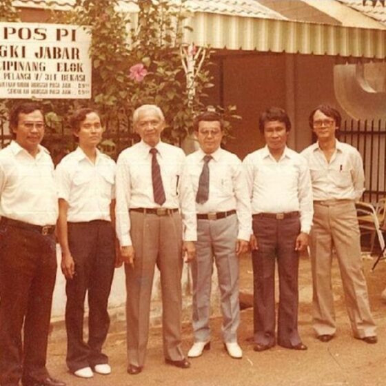 1984 – 1986 Aktivis Pos PI GKI Jabar di rumah Jl Pelangi - Depan Rumah Sejarah GKI Camar