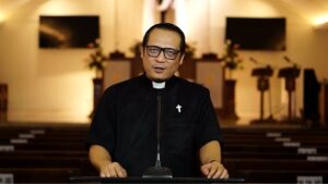 Belajar Rendah Hati dan Sabar: Pelajaran dari Amsal 18:12
